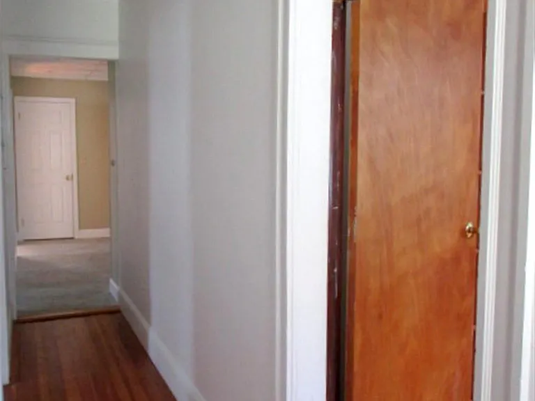 17 Montgomery St #2 — Photo 12