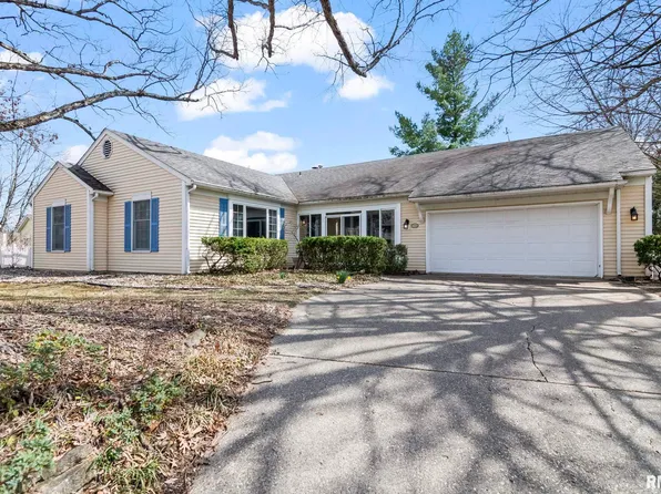 3424 Bluff Rd, Springfield, IL 62711