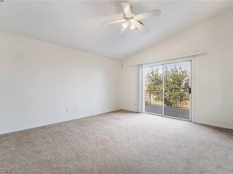 3194 Castle Canyon Ave — Photo 17