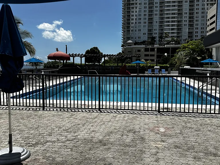 825 Brickell Bay Dr #750 — Photo 26