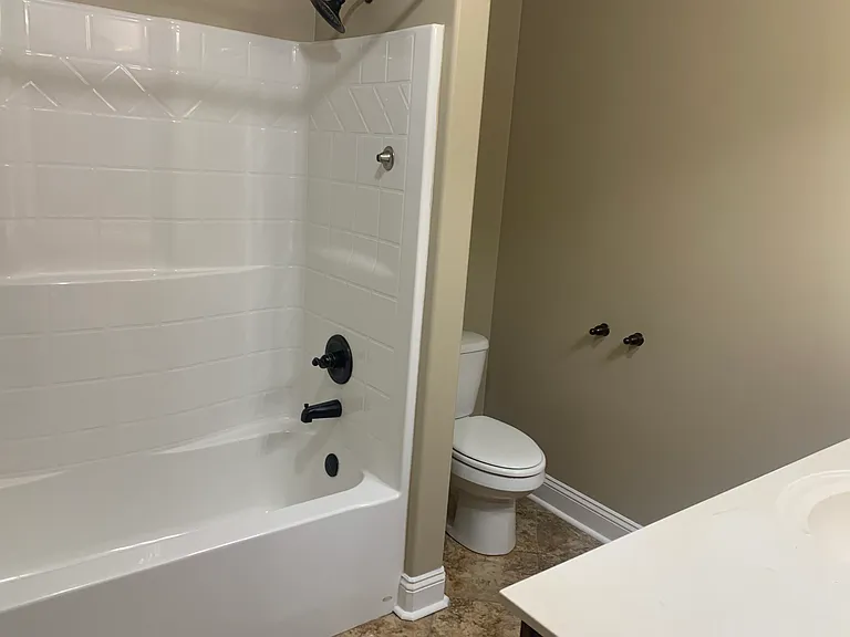 109 Golden Rod Ln — Photo 16