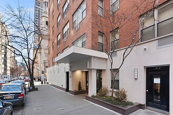 Sold by Corcoran | media 6