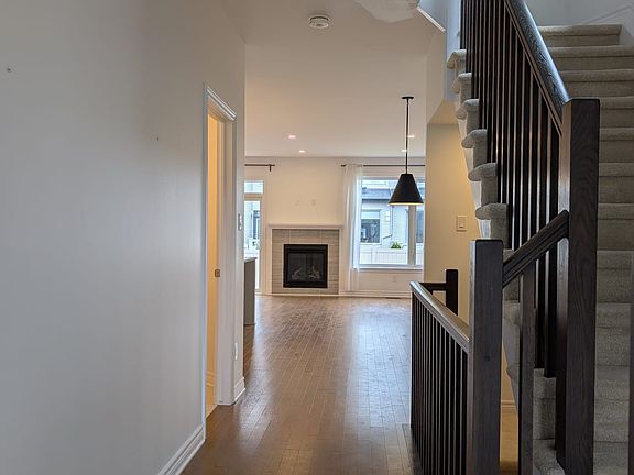 2nd image of 15 Brixton Way