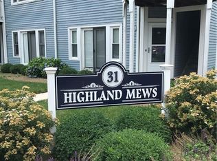 31 High St APT 1-1C, Norwalk, CT 06851