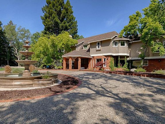 2nd image of 5537 Ridge Park Dr