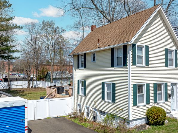 188 Meadow St, Branford, CT 06405