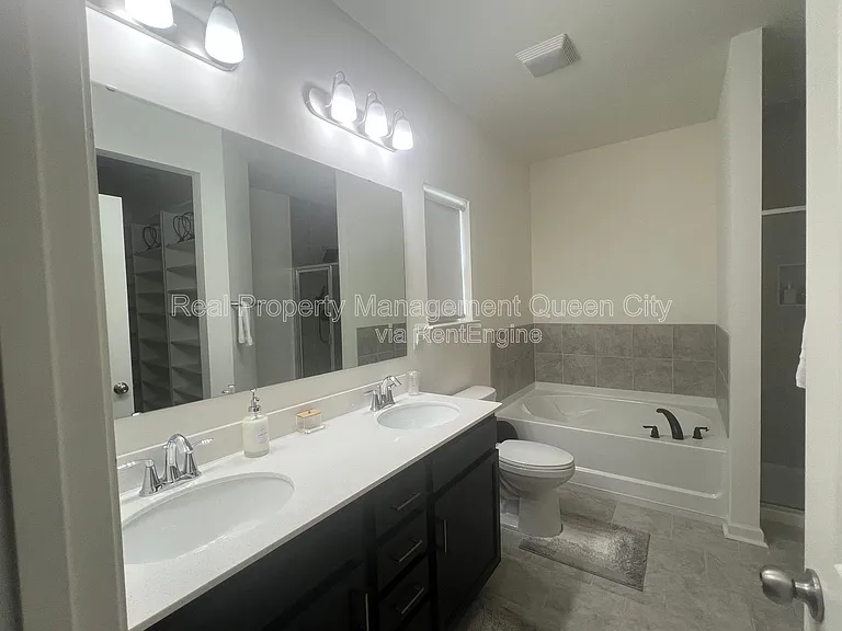 3011 Pinehills Way — Photo 7