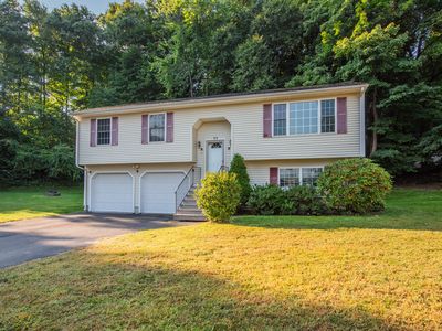 11 Hull St, Bristol, CT, 06010