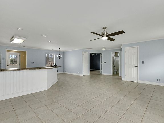 4th image of 115 Taylors Rd