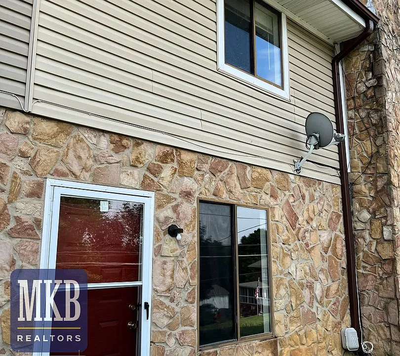 216 Dalewood Ave