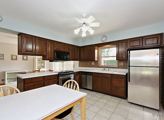 4th image of 539 E 167th St