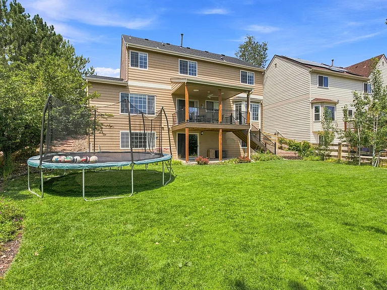 2445 Clayton Cir — Photo 47