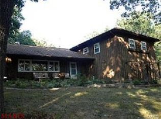 181 Burr Oaks Dr, Dittmer, MO 63023