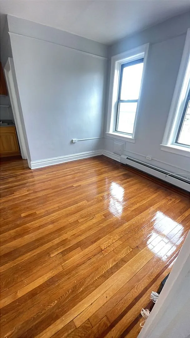 Building Photo - 1111-Trefoil Manor, LLC