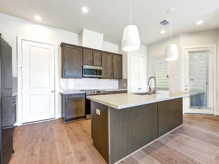 5920 Jasper Jones Way — Photo 14