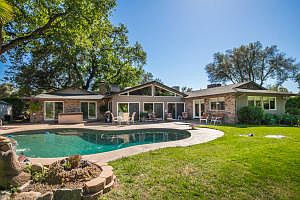 3rd image of 19130 River Crest Dr