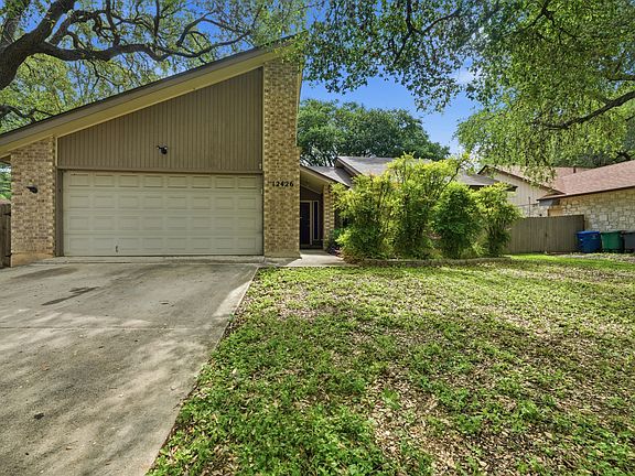 2nd image of 12426 Autumn Vista St