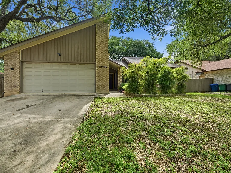 12426 Autumn Vista St — Photo 2