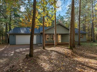 1609 Mitten Lake Rd, Lac Du Flambeau, WI 54538