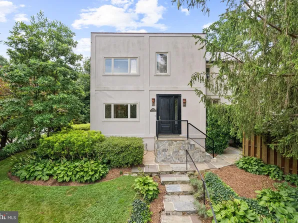 4919 Westway Dr, Bethesda, MD 20816