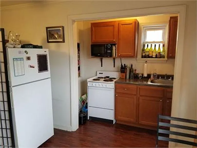 5739 Walnut St #2 — Photo 5