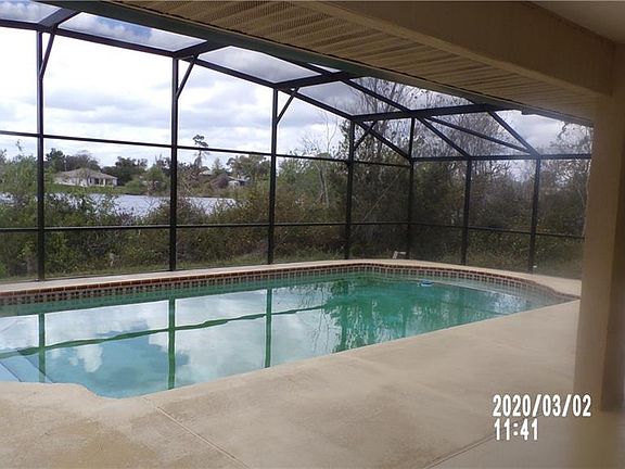 4th image of 1351 Skylark Ct