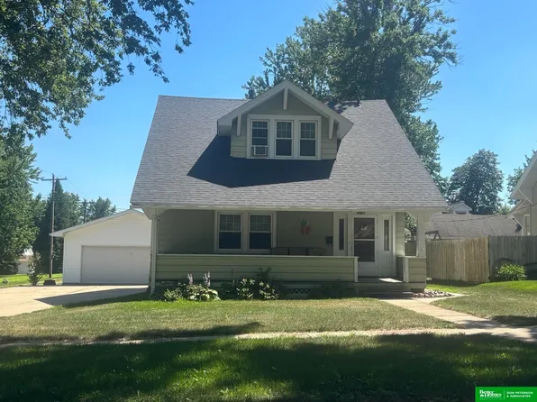 203 W State St, Hartington, NE 68739