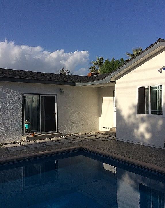 2nd image of 8206 S Burgundy Ave