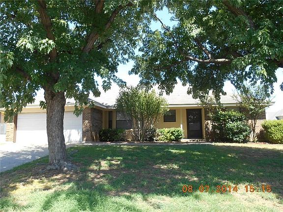 2nd image of 7408 Shady Hollow Ct