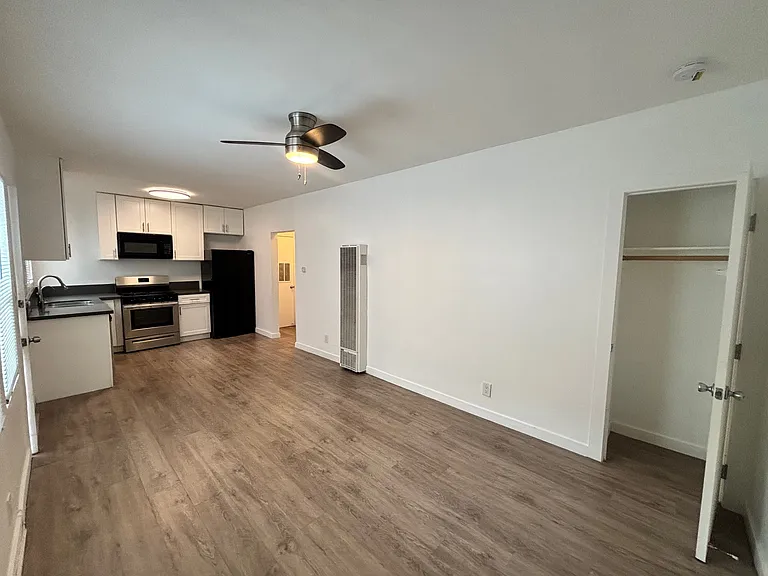 6809 West Blvd #C — Photo 3
