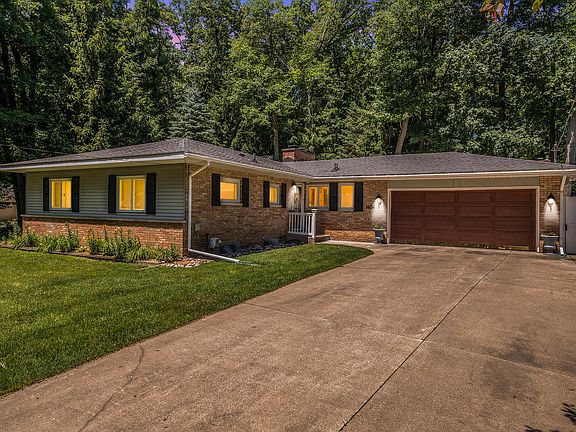 2nd image of 1404 Hardwick Ave