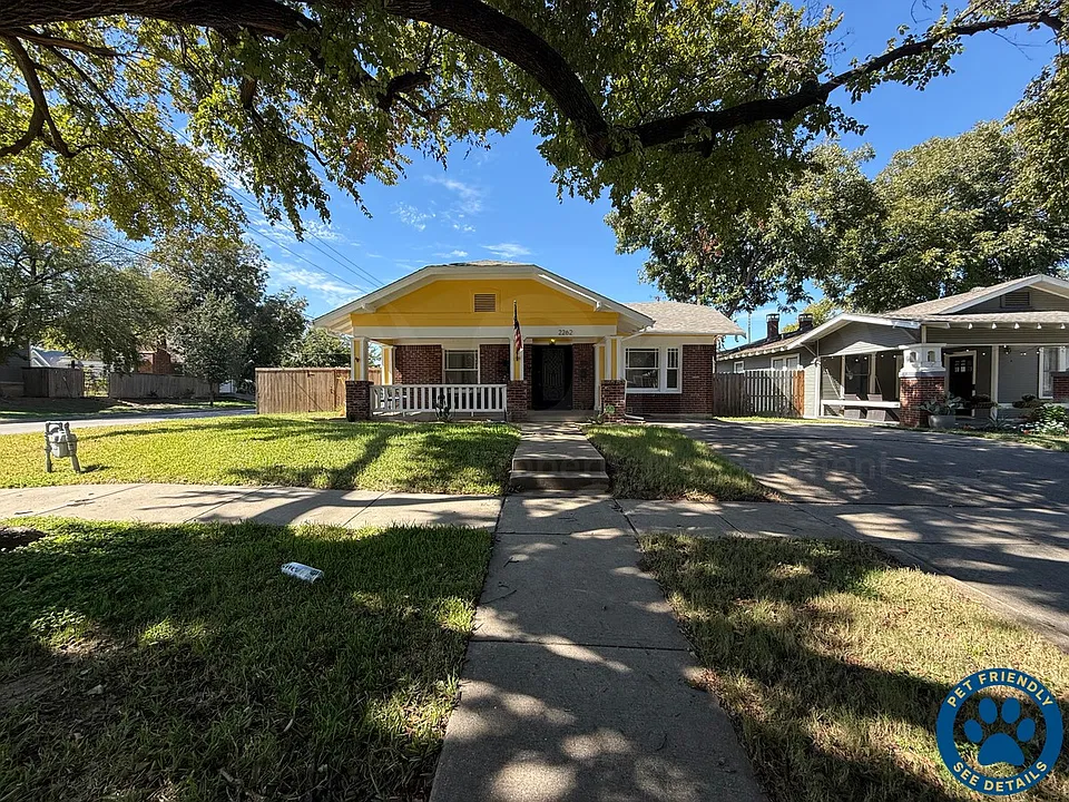 2262 Hurley Ave