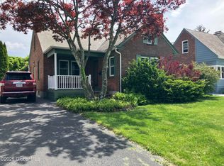 121 Cardinal Ave, Albany, NY 12209