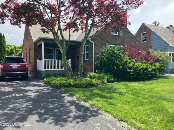 121 Cardinal Avenue, Albany, NY 12209