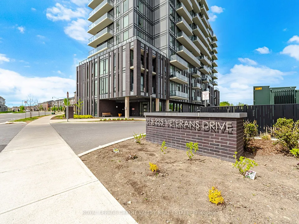 225 Veterans Dr #1201