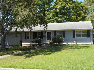 3404 Roosevelt St NE, Saint Anthony, MN 55418