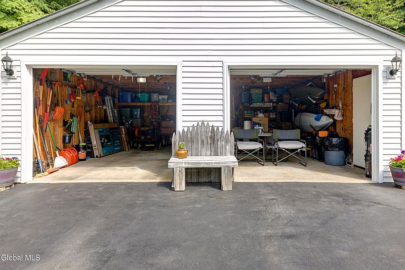 5th image of 658 Coy Road