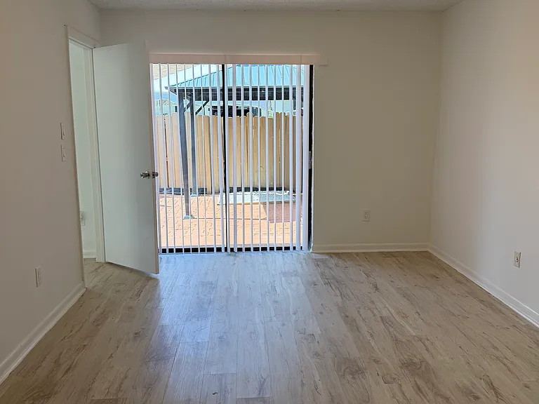 1419 Yellowthroat St #1419 — Photo 10
