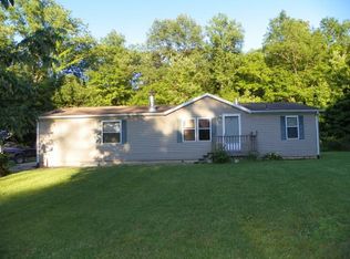 7952 S Scout Rd, Connersville, IN 47331