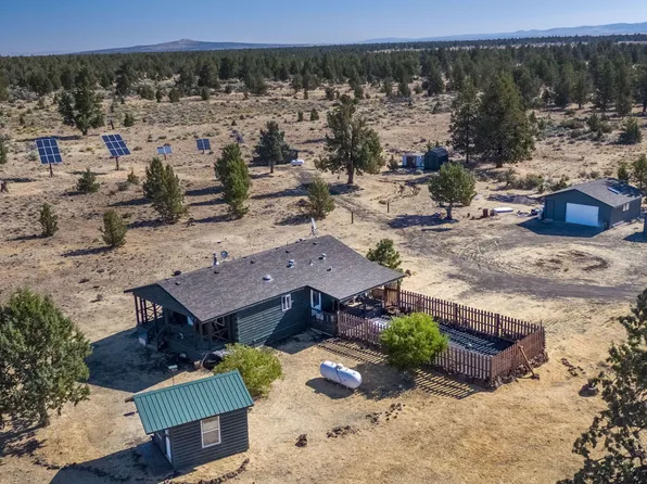 12510 SW Geneva Rd, Culver, OR 97734