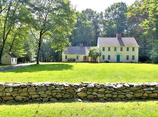 171 Whiting Pond Rd, Fairfield, CT 06824