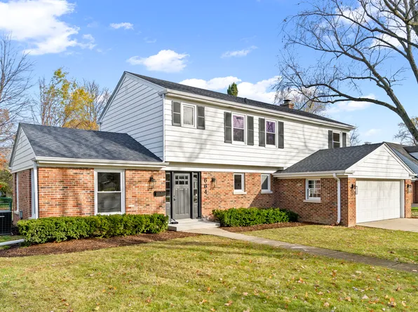664 Glen Haven Ln, Glen Ellyn, IL 60137