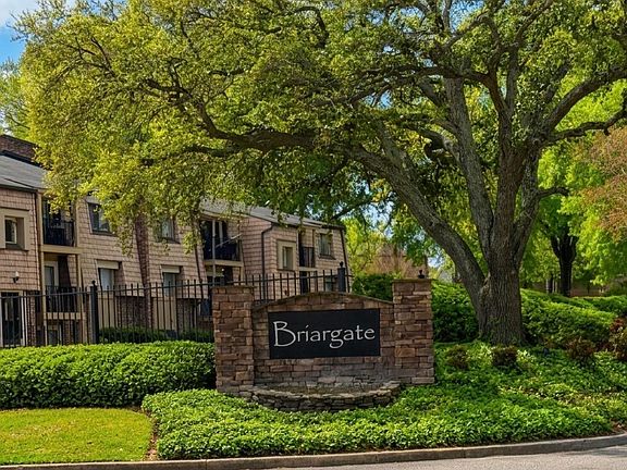 5th image of 1217 Old Manor Rd