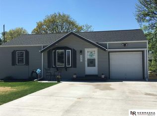 4461 Dayton St, Omaha, NE 68107