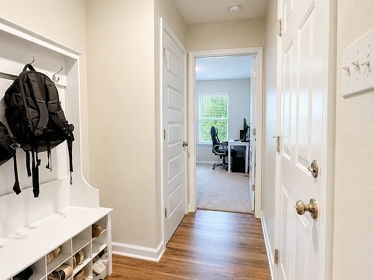 9023 Bellewood Pl — Photo 17