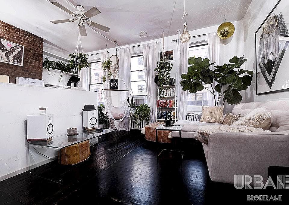 1st image of 247 Grand St #2F