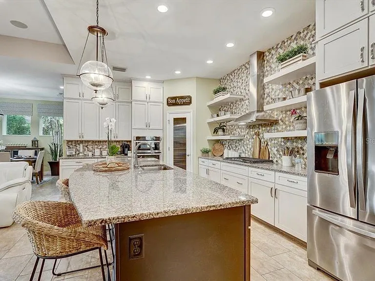 7209 Meeting House Ln — Photo 6