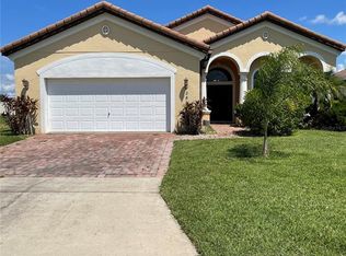 353 Villa Sorrento Cir, Haines City, FL 33844