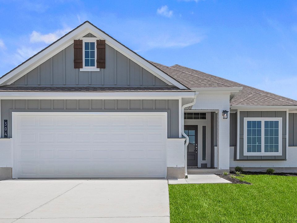 1st image of 304 Boatright Blvd
