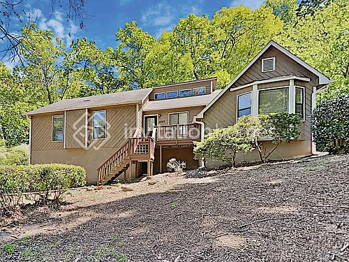 4042 Maxanne Dr NW Photo 1